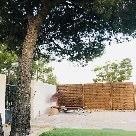 Vakantiehuis L'eden Sur La Colline Peypin