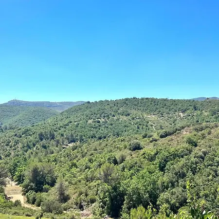 L'eden Sur La Colline Ferienhaus *
